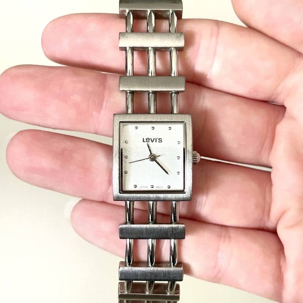 Levi's Silver Tone Square Face Watch White Analog Clock Stainless Steel Japan